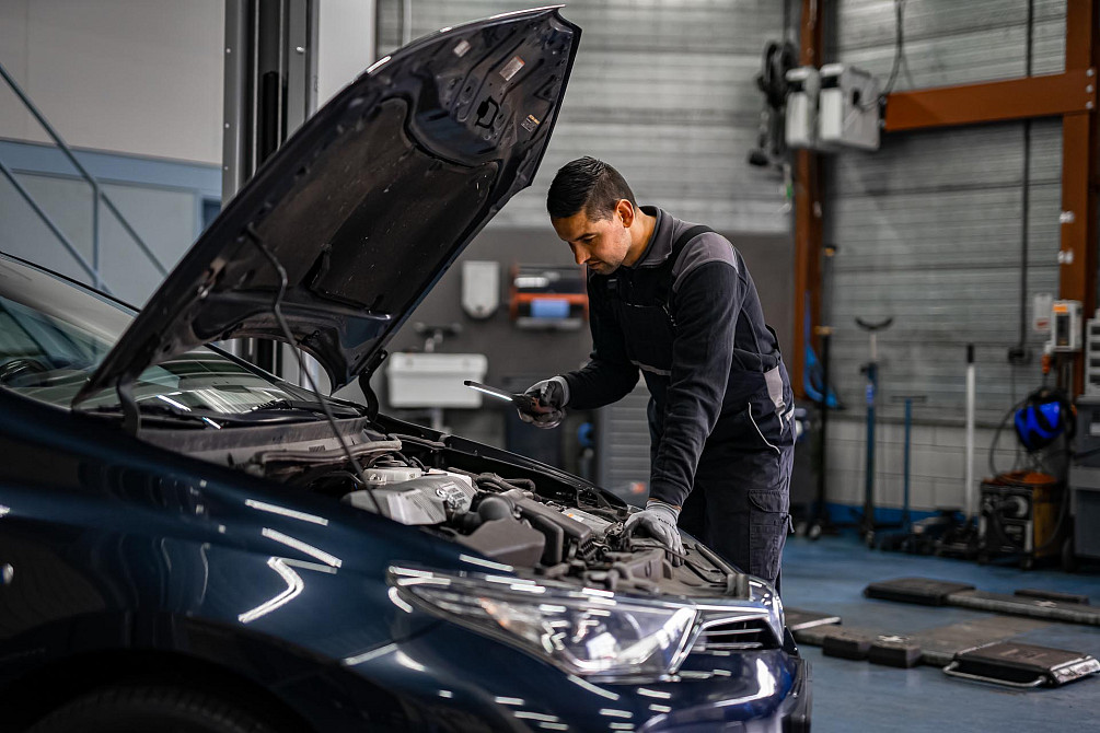 Doe de APK-check bij Carteam Garage De Bruijn