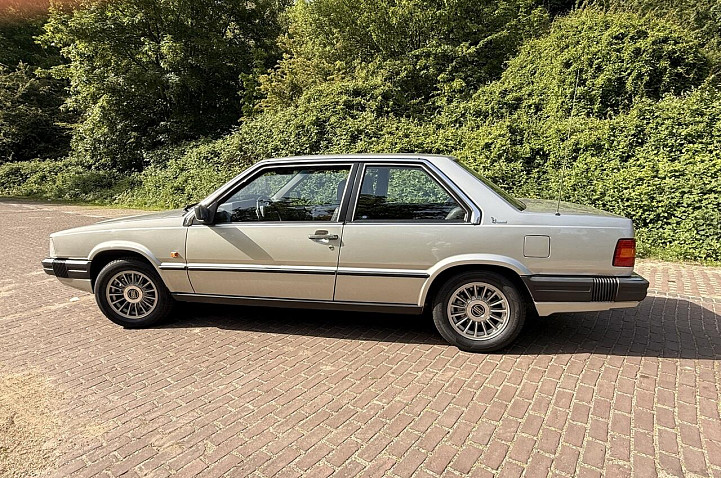 Volvo 780 coupe